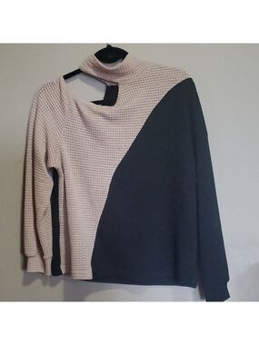 Shein waffle Knit top size medium